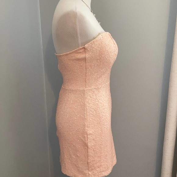 NWT Coveted Clothing Pink sequined mini dress Size Medium - Picture 4 of 10